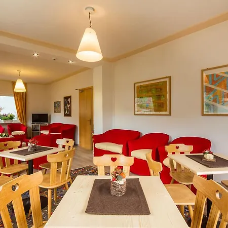 Hotel Garni Bellavista Arraba