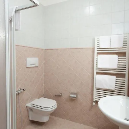 Garni Bellavista 3*