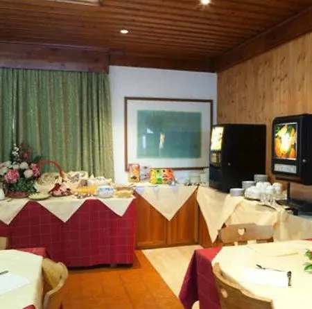 Hotel Garni Bellavista 3*