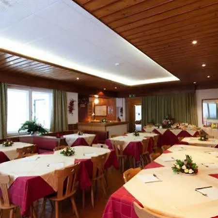 מלון Garni Bellavista 3*